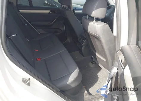 2011 BMW X3 xDrive28I z USA, uszkodzony, nr VIN 5UXWX5C54BL702624